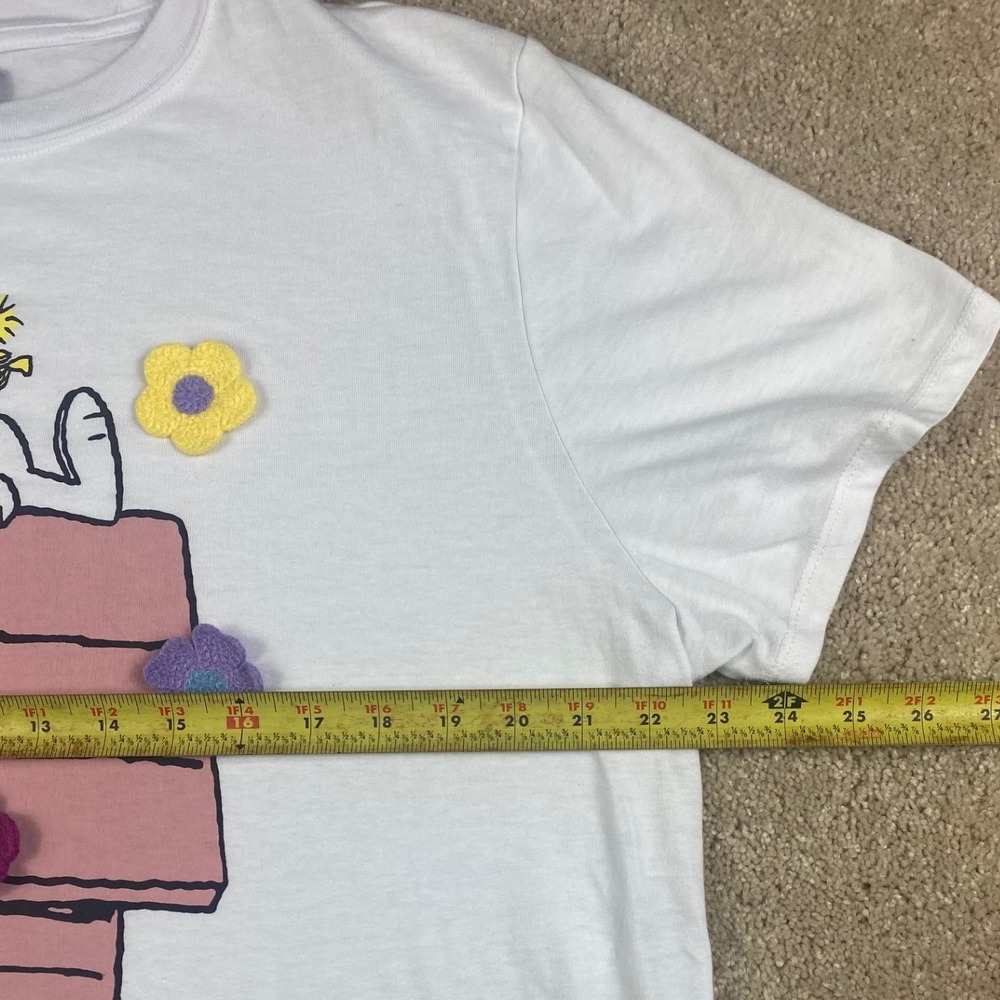 Peanuts Snoopy Woodstock Flower Doghouse Graphic T-Shirt White XXL PNSJFM8-3L58 - Picture 6 of 9